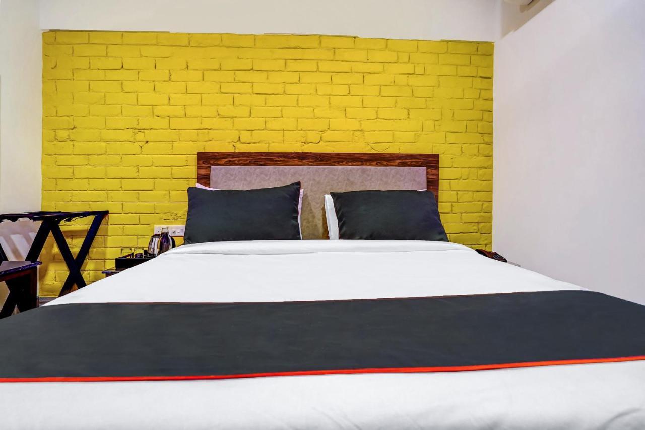Super Collection O Kalinga Bapuji Nagar Hotel Бхубанешвар Екстериор снимка